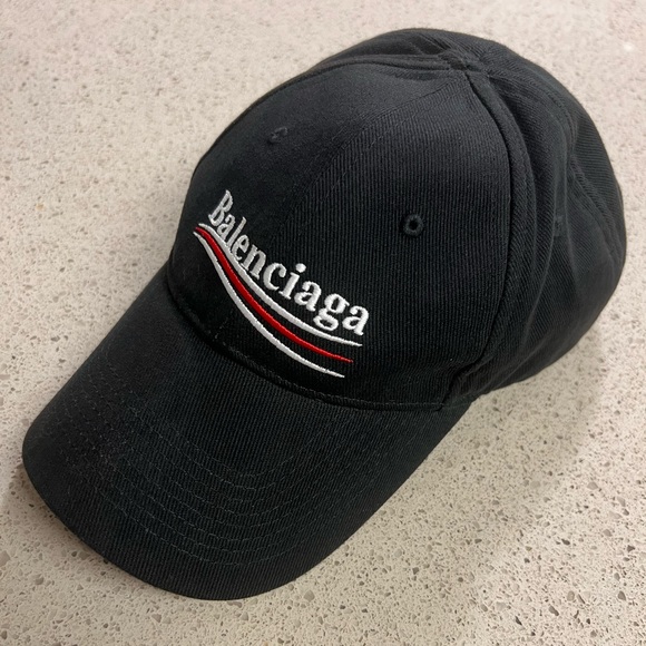 BALENCIAGA Political Cap - EUC - 💯 AUTHENTIC - Picture 4 of 8
